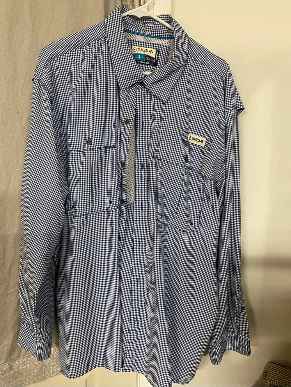 Magellan Outdoors Men's Blue & White Gingham Button-Down Shirt